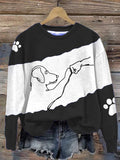 Dog High Five Casual Long-Sleeved Sweatshirt